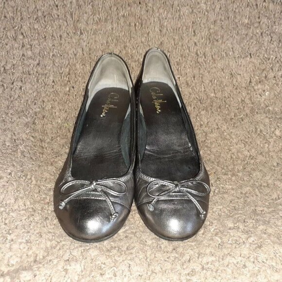 COLE HAAN-Tali-Metallic Pewter Shiny Leather Wedge Pumps-Bow-Sz 6.5-Excellent - Picture 3 of 7